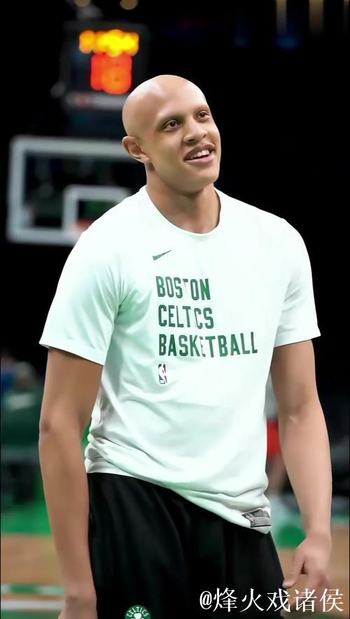 沃尔什首发仅出战17分钟，投篮3中2得到8分6篮板2抢断