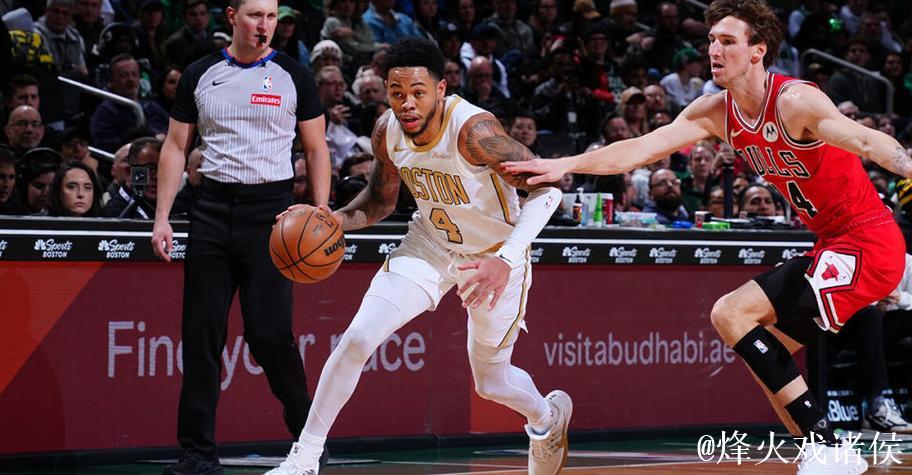 西蒙斯27分布泽利斯26分 绿军轻取公牛迎四连胜 西蒙斯27分布泽利斯26分 绿军轻取公牛迎四连胜