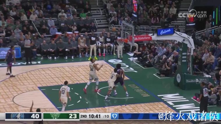 兰德尔29+8+6字母哥25+8 森林狼客场大胜雄鹿 兰德尔29+8+6字母哥25+8 森林狼客场大胜雄鹿